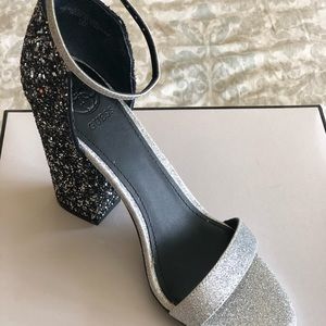 Dazzling Silver & Black Dress shoes